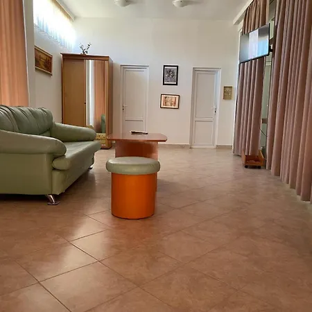 хостел-lotus Veliki Preslav