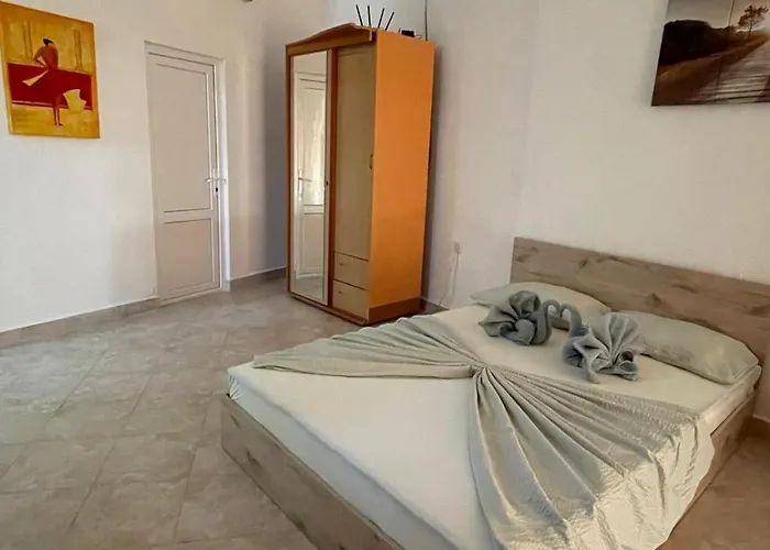 Хостел хостел-lotus Велики Преслав